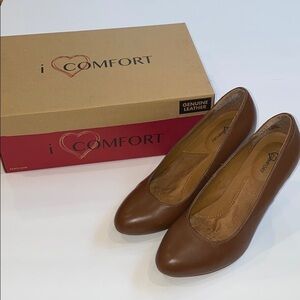 I heart comfort FORTE block heels size 6.5 camel